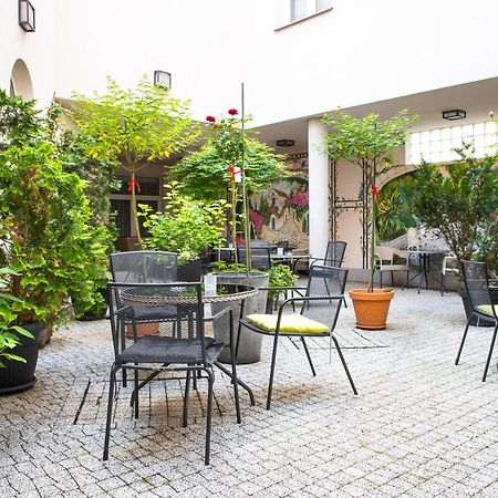 Europejski Boutique Hotel Радом Екстер'єр фото